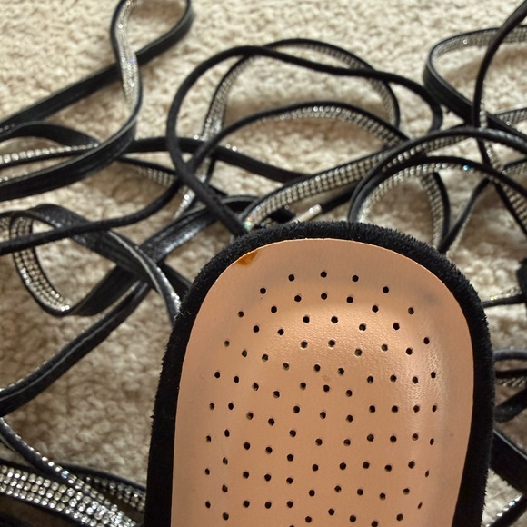 Black Crystal Lace-Up Pointed Toe Heels - Picture 4 of 7